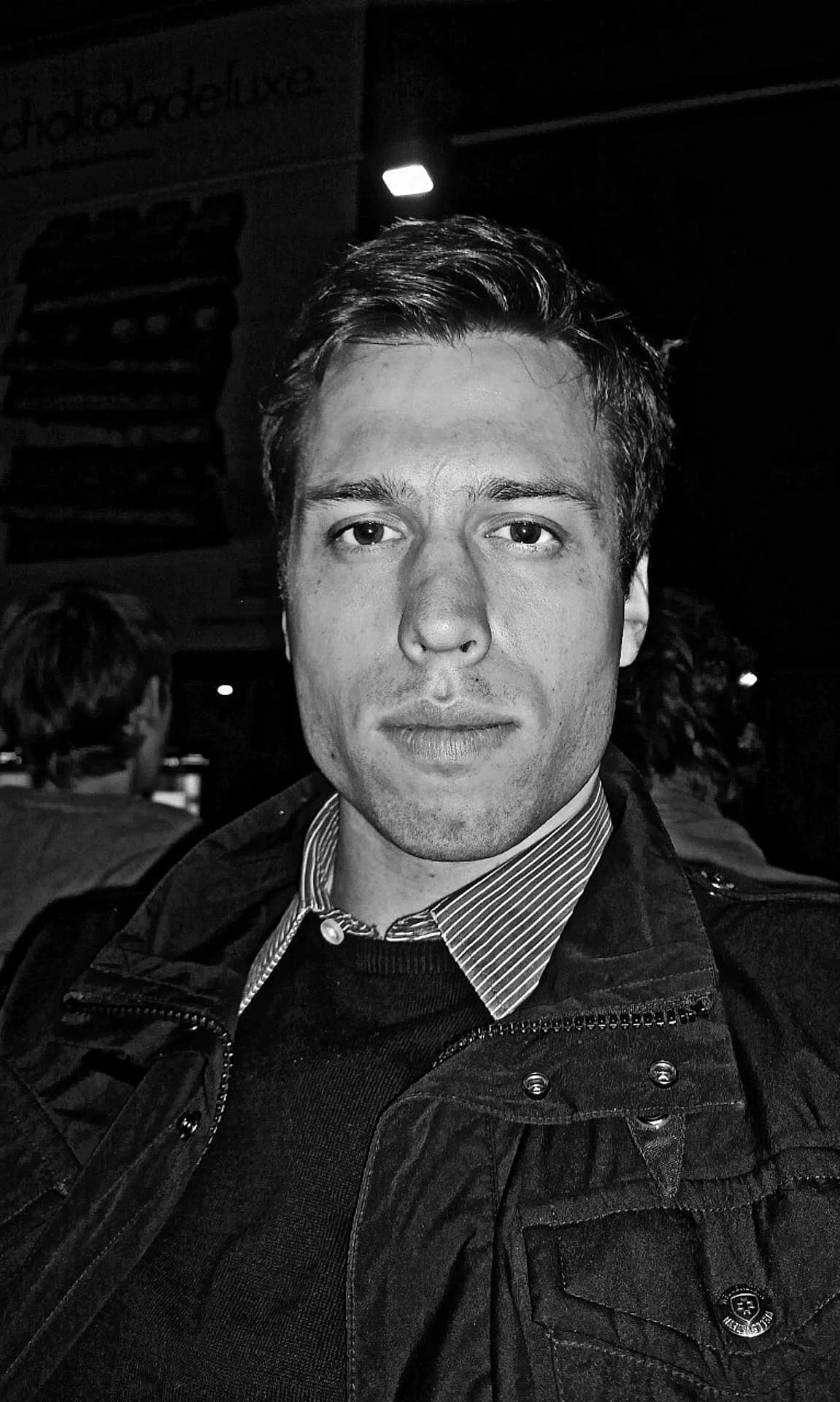 dating-profile-before.webp